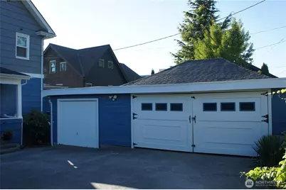7652 E Green Lake Drive N, Seattle, WA 98103 - Photo 40