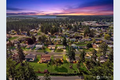 720 NW Hyak Drive, Oak Harbor, WA 98277 - Photo 32