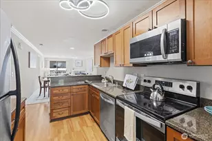 1011 156th Ave NE, Bellevue, WA 98007 - Photo 14