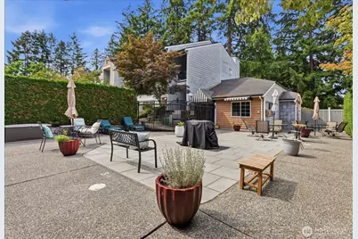 1011 156th Avenue NE #207, Bellevue, WA 98007 - Photo 30