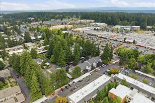 1011 156th Ave NE, Bellevue, WA 98007 - Photo 2