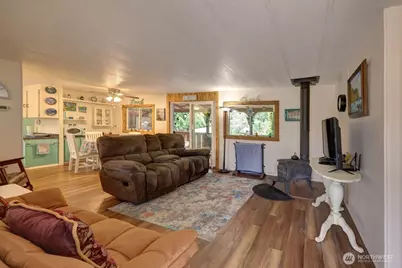 13112 Sandridge Road, Long Beach, WA 98631 - Photo 4