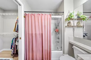 12034 15th Ave NE, Seattle, WA 98125 - Photo 22