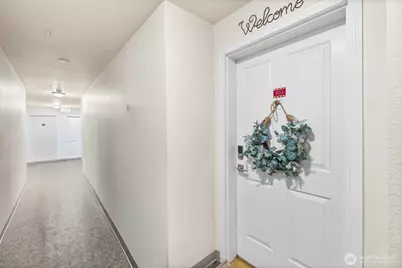 12034 15th Avenue NE #103, Seattle, WA 98125 - Photo 24