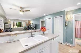 12034 15th Ave NE, Seattle, WA 98125 - Photo 10