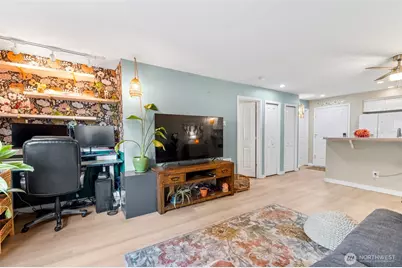 12034 15th Avenue NE #103, Seattle, WA 98125 - Photo 14