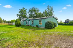 2902 S 90th Ave, Yakima, WA 98903 - Photo 2