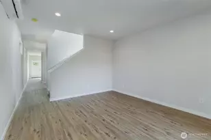 3330 58th Ave NE, Tacoma, WA 98422 - Photo 32
