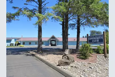 796 Mount Olympus Avenue SE, Ocean Shores, WA 98569 - Photo 18