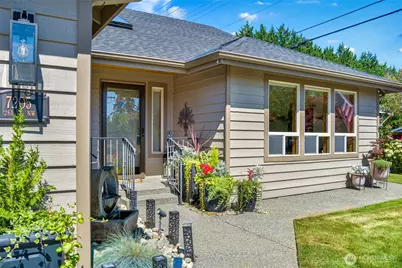7205 261st Street NW, Stanwood, WA 98292 - Photo 4