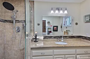 4104 Scatchet View Dr, Clinton, WA 98236 - Photo 20