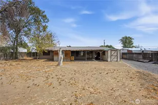 541 Castle Dr, Moses Lake, WA 98837 - Photo 4