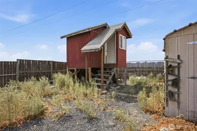 541 Castle Drive, Moses Lake, WA 98837 - Photo 10