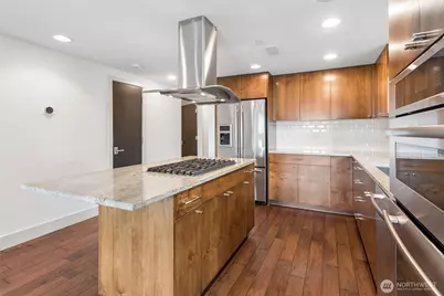9123 NE Juanita Drive #205, Kirkland, WA 98034 - Photo 4