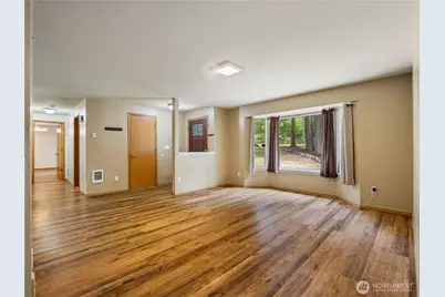 34607 39th Avenue Ct E, Eatonville, WA 98328 - Photo 10