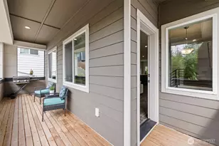 311 207th St SE, Bothell, WA 98012 - Photo 12