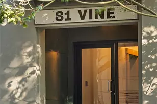 81 Vine St, Seattle, WA 98121 - Photo 28