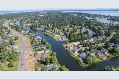 166 N Port Loop, Ocean Shores, WA 98569 - Photo 10