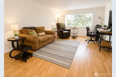5719 Highway Place #6, Everett, WA 98203 - Photo 1