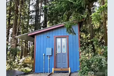 4063 Lambourn Lane, Oak Harbor, WA 98277 - Photo 2