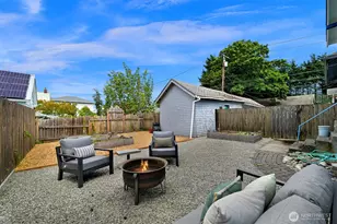 905 E Maple St, Bellingham, WA 98225 - Photo 28