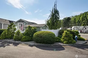 4751 Birch Bay Lynden, Blaine, WA 98230 - Photo 24