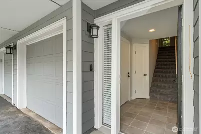 16125 Juanita Woodinville Way NE NE #2103, Bothell, WA 98011 - Photo 4