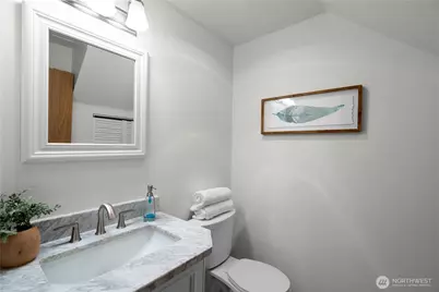 27408 NE 30th Way, Redmond, WA 98053 - Photo 8