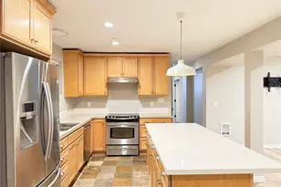 11006 83 Ave NE, Kirkland, WA 98034 - Photo 4