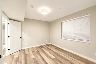 11006 83 Ave NE, Kirkland, WA 98034 - Photo 14