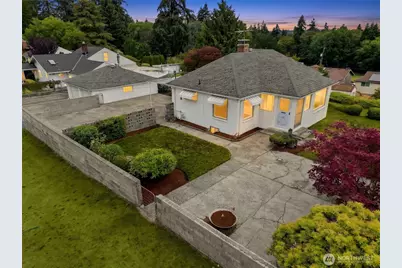 15852 7th Avenue SW, Seattle, WA 98166 - Photo 1