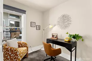 917 NE 72nd St, Seattle, WA 98115 - Photo 16