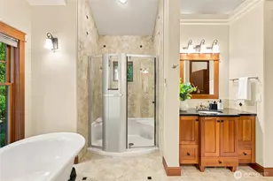 6887 Lakewood Pk Ln, Anacortes, WA 98221 - Photo 16