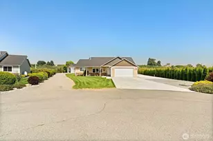 25 Columbia Vw Dr, Brewster, WA 98812 - Photo 1