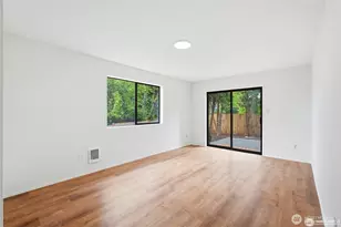 3519 NE 95th St, Seattle, WA 98115 - Photo 18