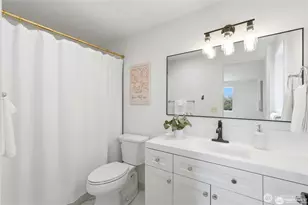 3519 NE 95th St, Seattle, WA 98115 - Photo 10