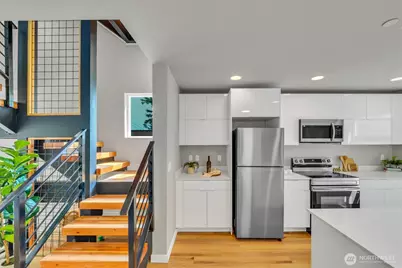 2535 S I Street #E, Tacoma, WA 98405 - Photo 4