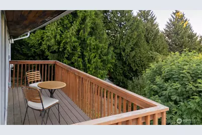 19526 53rd Avenue NE, Lake Forest Park, WA 98155 - Photo 16