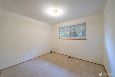 19526 53rd Avenue NE, Lake Forest Park, WA 98155 - Photo 28