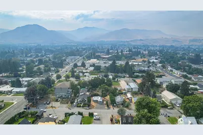 504 Ramona Avenue, Wenatchee, WA 98801 - Photo 24