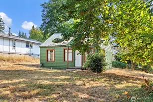722 S 4th Ave SW, Olympia, WA 98502 - Photo 2