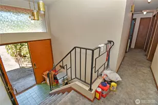 10504 12th Ave NW, Seattle, WA 98177 - Photo 12
