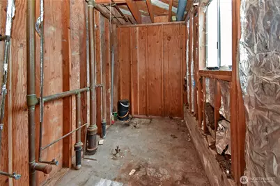 10504 12th Avenue NW, Seattle, WA 98177 - Photo 32