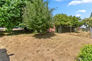 10504 12th Ave NW, Seattle, WA 98177 - Photo 8