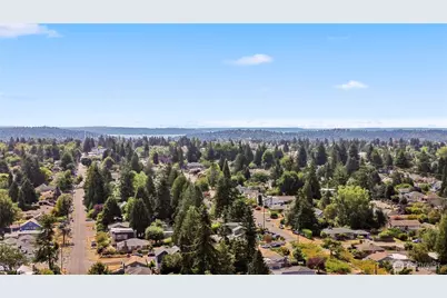 10504 12th Avenue NW, Seattle, WA 98177 - Photo 6
