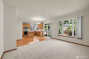 7530 NE 204th Pl, Kenmore, WA 98028 - Photo 10