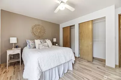 8324 Lake Forest Drive SE, Olympia, WA 98503 - Photo 20