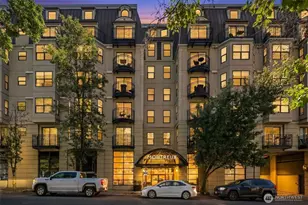 425 Vine St, Seattle, WA 98121 - Photo 1