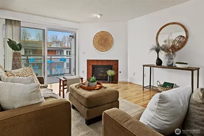 10501 8th Avenue NE #406, Seattle, WA 98125 - Photo 2