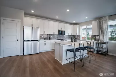13739 184th Street Ct E #142, Puyallup, WA 98374 - Photo 6